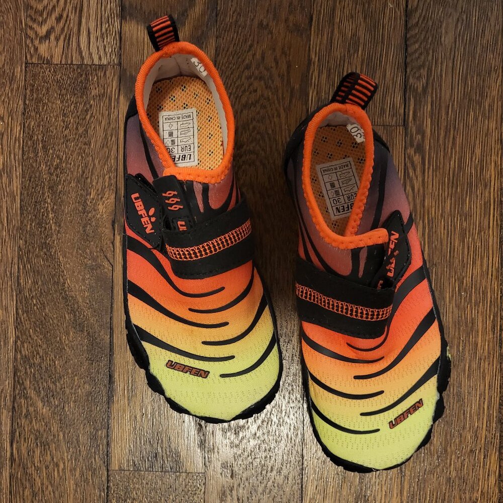 Kids water shoes